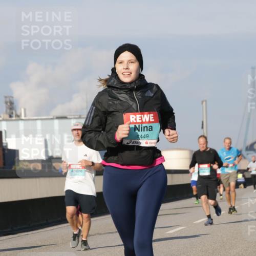 03.10.2025 - Köhlbrandbrückenlauf Jannik Wohlers http://msf.ph/oto/9076127 03.10.2025 09:51:46 Position 3 1449 meine-sportfotos.de