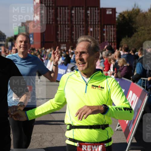 03.10.2025 - Köhlbrandbrückenlauf Jannik Wohlers http://msf.ph/oto/9076147 03.10.2025 13:16:50 Ziel 4168, 4330, 4356, 4359, 4431, 4551, 4605, 4813, 5028, 5053, 5099, 5166, 5302, 5385, 5386, 5453, 5467, 6286, 6299, 6340, 6343, 6620, 6658, 6697, 6746, 6785 meine-sportfotos.de