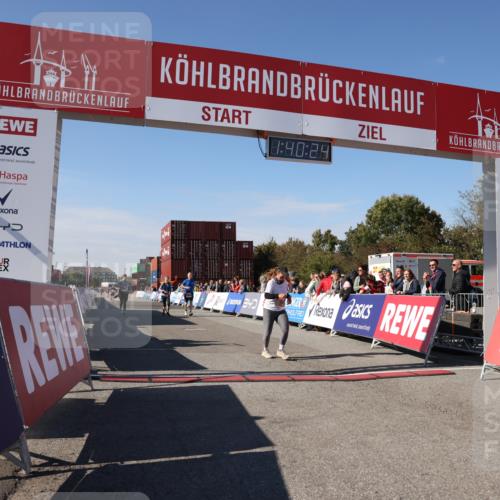03.10.2025 - Köhlbrandbrückenlauf Lena Gebhardt http://msf.ph/oto/9076177 03.10.2025 13:40:24 Ziel 5270, 5613, 6245, 6278, 6284 meine-sportfotos.de