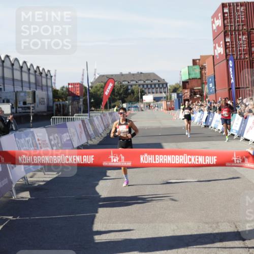 03.10.2025 - Köhlbrandbrückenlauf Jannik Wohlers http://msf.ph/oto/9076272 03.10.2025 12:46:48 Ziel 4027, 6483, 6516, 6740 meine-sportfotos.de
