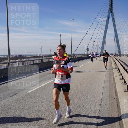 03.10.2025 - Köhlbrandbrückenlauf Michael Burmester http://msf.ph/oto/9076308 03.10.2025 12:41:21 Position 2 4579 meine-sportfotos.de