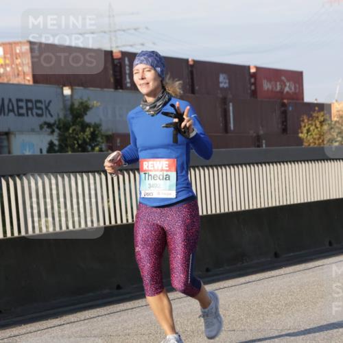 03.10.2025 - Köhlbrandbrückenlauf Jannik Wohlers http://msf.ph/oto/9076316 03.10.2025 09:51:52 Position 3 3492 meine-sportfotos.de