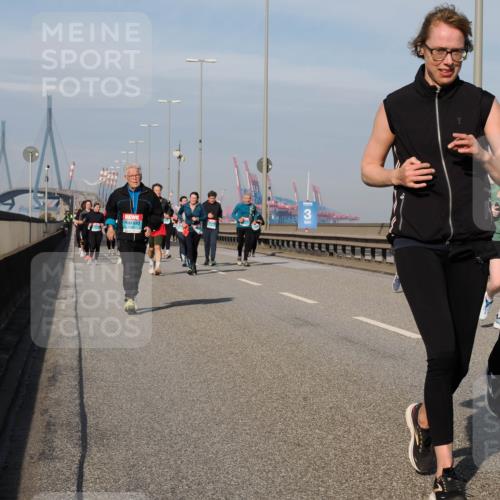 03.10.2025 - Köhlbrandbrückenlauf Fabian Wolf http://msf.ph/oto/9076321 03.10.2025 10:15:22 Position 3 1729 meine-sportfotos.de