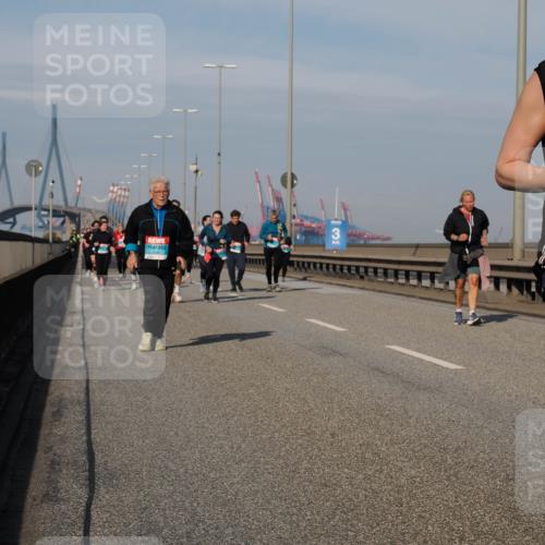 03.10.2025 - Köhlbrandbrückenlauf Fabian Wolf http://msf.ph/oto/9076327 03.10.2025 10:15:22 Position 3  meine-sportfotos.de