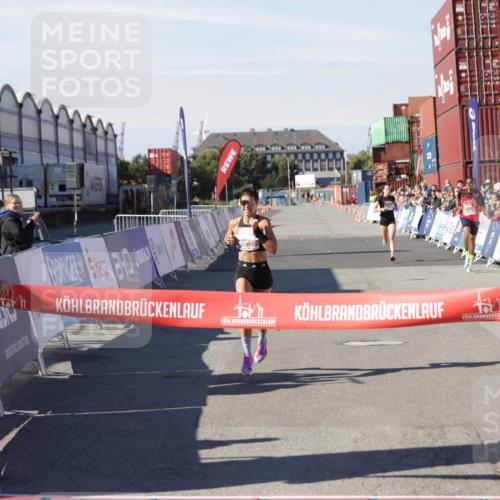 03.10.2025 - Köhlbrandbrückenlauf Jannik Wohlers http://msf.ph/oto/9076346 03.10.2025 12:46:48 Ziel 4027, 6483, 6516, 6740 meine-sportfotos.de