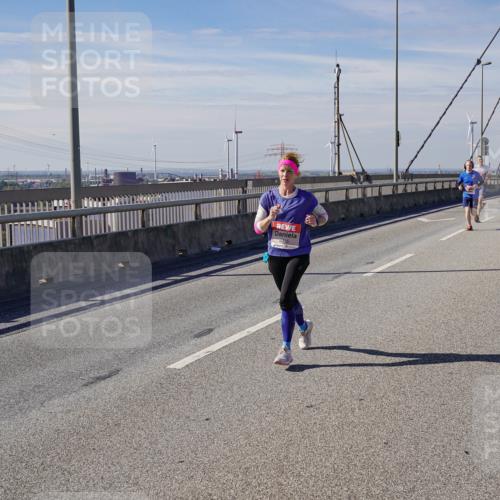 03.10.2025 - Köhlbrandbrückenlauf Michael Burmester http://msf.ph/oto/9076391 03.10.2025 12:41:27 Position 2  meine-sportfotos.de