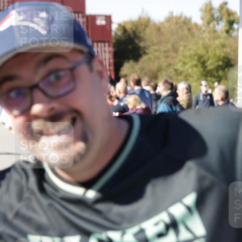 03.10.2025 - Köhlbrandbrückenlauf Jannik Wohlers http://msf.ph/oto/9076412 03.10.2025 13:17:01 Ziel 4168, 4242, 4331, 4359, 4361, 4605, 4861, 4978, 4982, 5033, 5053, 5073, 5087, 5090, 5100, 5166, 5302, 5385, 5386, 5453, 5467, 5479, 5840, 6286, 6474, 6623, 6626, 6658 meine-sportfotos.de