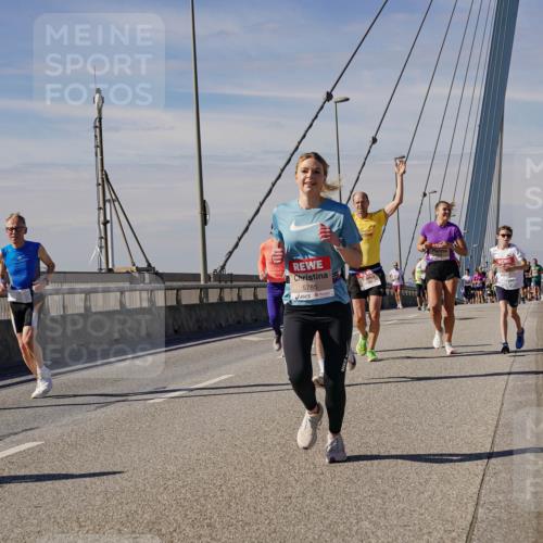 03.10.2025 - Köhlbrandbrückenlauf Michael Burmester http://msf.ph/oto/9076495 03.10.2025 12:41:39 Position 2 5785 meine-sportfotos.de