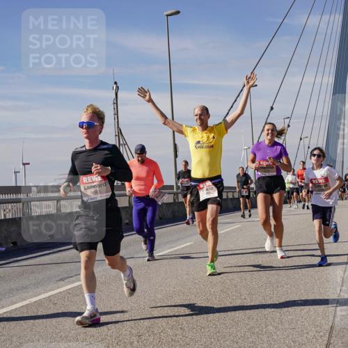 03.10.2025 - Köhlbrandbrückenlauf Michael Burmester http://msf.ph/oto/9076530 03.10.2025 12:41:41 Position 2 4063 meine-sportfotos.de