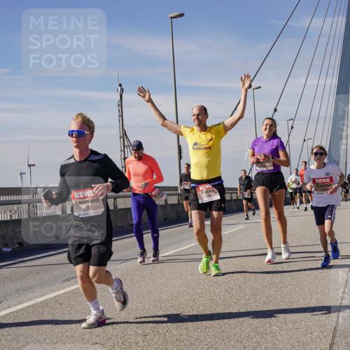 03.10.2025 - Köhlbrandbrückenlauf Michael Burmester http://msf.ph/oto/9076540 03.10.2025 12:41:42 Position 2 4063, 5964 meine-sportfotos.de