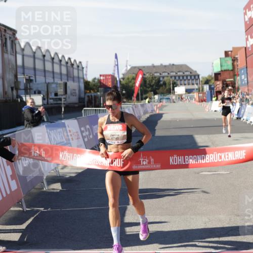 03.10.2025 - Köhlbrandbrückenlauf Jannik Wohlers http://msf.ph/oto/9076567 03.10.2025 12:46:50 Ziel 4027, 6483, 6516, 6740 meine-sportfotos.de