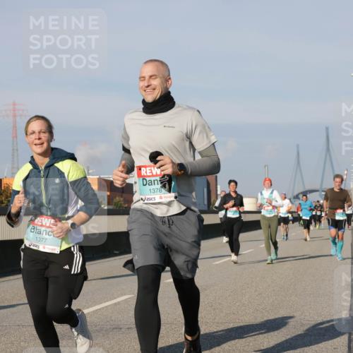 03.10.2025 - Köhlbrandbrückenlauf Jannik Wohlers http://msf.ph/oto/9076588 03.10.2025 09:51:58 Position 3 1377, 1378 meine-sportfotos.de