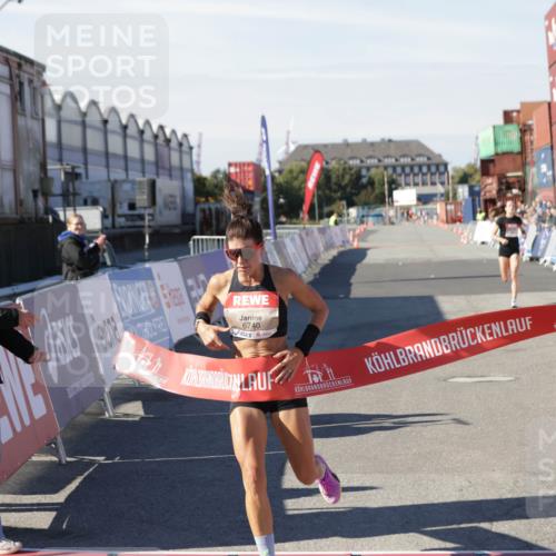 03.10.2025 - Köhlbrandbrückenlauf Jannik Wohlers http://msf.ph/oto/9076590 03.10.2025 12:46:50 Ziel 4027, 6483, 6516, 6740 meine-sportfotos.de