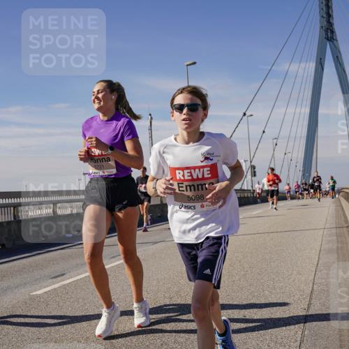 03.10.2025 - Köhlbrandbrückenlauf Michael Burmester http://msf.ph/oto/9076626 03.10.2025 12:41:44 Position 2 6392, 5721, 5098 meine-sportfotos.de