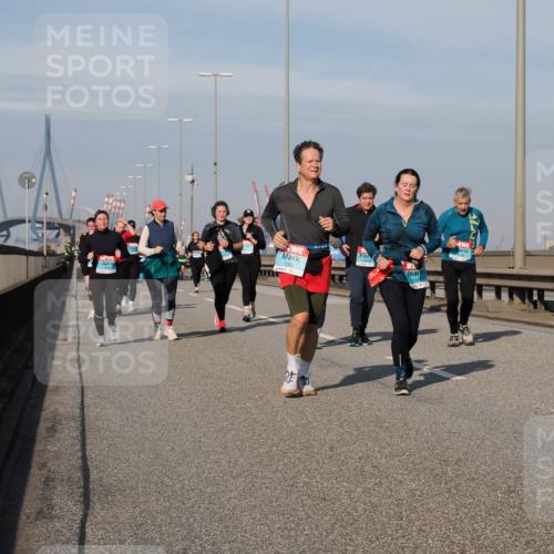 03.10.2025 - Köhlbrandbrückenlauf Fabian Wolf http://msf.ph/oto/9076660 03.10.2025 10:15:30 Position 3 1256 meine-sportfotos.de