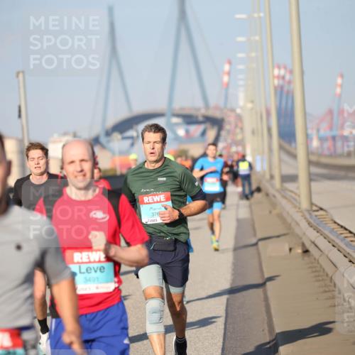 03.10.2025 - Köhlbrandbrückenlauf Jannik Wohlers http://msf.ph/oto/9076668 03.10.2025 09:43:23 Position 3 3491, 376 meine-sportfotos.de