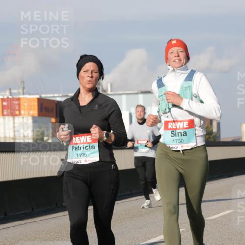 03.10.2025 - Köhlbrandbrückenlauf Jannik Wohlers http://msf.ph/oto/9076702 03.10.2025 09:52:02 Position 3 1496, 1730 meine-sportfotos.de