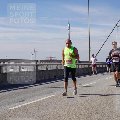 03.10.2025 - Köhlbrandbrückenlauf Michael Burmester http://msf.ph/oto/9076759 03.10.2025 12:41:52 Position 2  meine-sportfotos.de