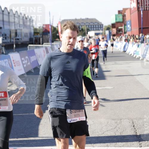 03.10.2025 - Köhlbrandbrückenlauf Jannik Wohlers http://msf.ph/oto/9076881 03.10.2025 13:17:09 Ziel 4242, 4331, 4361, 4861, 4978, 4982, 5033, 5073, 5087, 5090, 5100, 5429, 5479, 5544, 5667, 6431, 6623, 6626 meine-sportfotos.de
