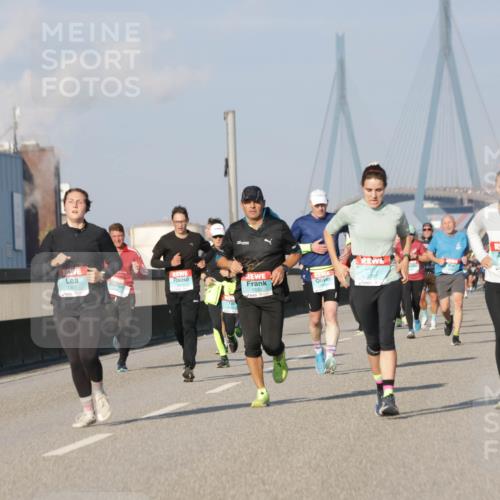 03.10.2025 - Köhlbrandbrückenlauf Jannik Wohlers http://msf.ph/oto/9076969 03.10.2025 09:52:10 Position 3 1395, 1301 meine-sportfotos.de