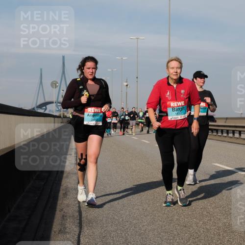 03.10.2025 - Köhlbrandbrückenlauf Fabian Wolf http://msf.ph/oto/9077052 03.10.2025 10:15:39 Position 3 2860, 1837 meine-sportfotos.de