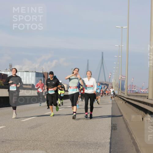 03.10.2025 - Köhlbrandbrückenlauf Jannik Wohlers http://msf.ph/oto/9077094 03.10.2025 09:52:13 Position 3  meine-sportfotos.de