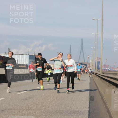 03.10.2025 - Köhlbrandbrückenlauf Jannik Wohlers http://msf.ph/oto/9077105 03.10.2025 09:52:13 Position 3  meine-sportfotos.de