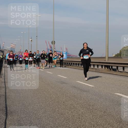 03.10.2025 - Köhlbrandbrückenlauf Fabian Wolf http://msf.ph/oto/9077190 03.10.2025 10:15:43 Position 3  meine-sportfotos.de