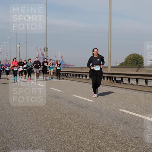 03.10.2025 - Köhlbrandbrückenlauf Fabian Wolf http://msf.ph/oto/9077227 03.10.2025 10:15:43 Position 3  meine-sportfotos.de