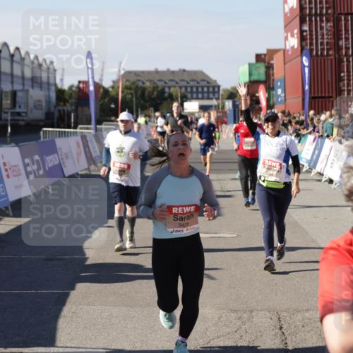 03.10.2025 - Köhlbrandbrückenlauf Jannik Wohlers http://msf.ph/oto/9077230 03.10.2025 13:17:15 Ziel 4242, 4361, 4404, 4982, 4988, 5033, 5073, 5087, 5090, 5429, 5479, 5544, 5638, 5642, 5667, 5890, 5943, 6389, 6431 meine-sportfotos.de
