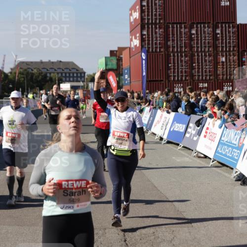03.10.2025 - Köhlbrandbrückenlauf Jannik Wohlers http://msf.ph/oto/9077286 03.10.2025 13:17:15 Ziel 4242, 4361, 4404, 4982, 4988, 5033, 5073, 5087, 5090, 5429, 5479, 5544, 5638, 5642, 5667, 5890, 5943, 6389, 6431 meine-sportfotos.de