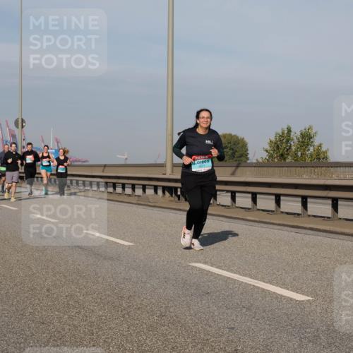 03.10.2025 - Köhlbrandbrückenlauf Fabian Wolf http://msf.ph/oto/9077293 03.10.2025 10:15:45 Position 3 3571 meine-sportfotos.de