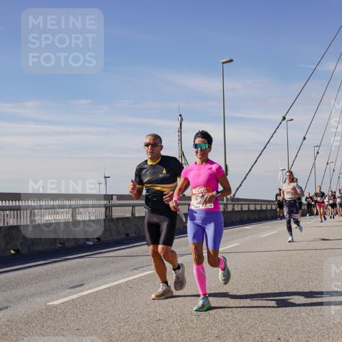03.10.2025 - Köhlbrandbrückenlauf Michael Burmester http://msf.ph/oto/9077295 03.10.2025 12:42:22 Position 2  meine-sportfotos.de