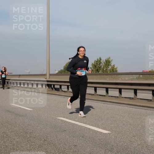 03.10.2025 - Köhlbrandbrückenlauf Fabian Wolf http://msf.ph/oto/9077322 03.10.2025 10:15:45 Position 3  meine-sportfotos.de