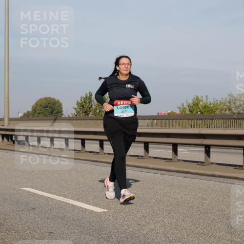 03.10.2025 - Köhlbrandbrückenlauf Fabian Wolf http://msf.ph/oto/9077368 03.10.2025 10:15:46 Position 3 3571 meine-sportfotos.de