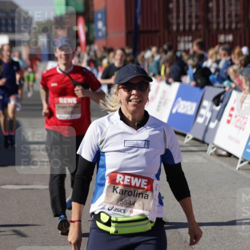 03.10.2025 - Köhlbrandbrückenlauf Jannik Wohlers http://msf.ph/oto/9077421 03.10.2025 13:17:17 Ziel 4361, 4404, 4988, 5031, 5073, 5090, 5429, 5479, 5544, 5638, 5642, 5667, 5890, 5943, 6389, 6431 meine-sportfotos.de