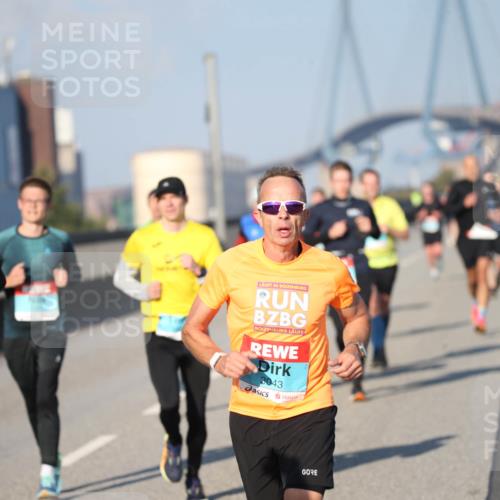 03.10.2025 - Köhlbrandbrückenlauf Jannik Wohlers http://msf.ph/oto/9077462 03.10.2025 09:44:09 Position 3 3043 meine-sportfotos.de