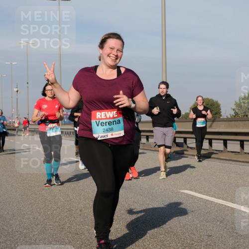 03.10.2025 - Köhlbrandbrückenlauf Fabian Wolf http://msf.ph/oto/9077541 03.10.2025 10:15:52 Position 3 2675, 2438 meine-sportfotos.de