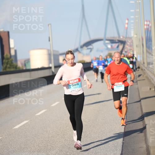 03.10.2025 - Köhlbrandbrückenlauf Jannik Wohlers http://msf.ph/oto/9077681 03.10.2025 09:44:29 Position 3 1251 meine-sportfotos.de