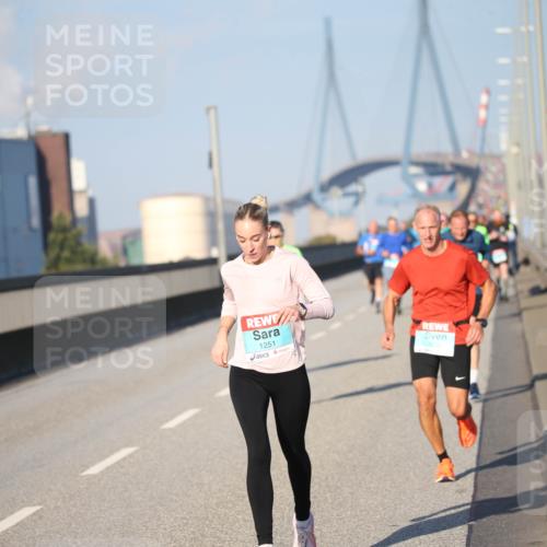 03.10.2025 - Köhlbrandbrückenlauf Jannik Wohlers http://msf.ph/oto/9077695 03.10.2025 09:44:29 Position 3 1251 meine-sportfotos.de