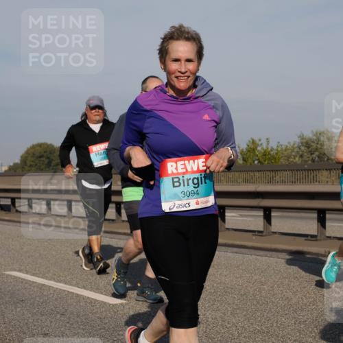 03.10.2025 - Köhlbrandbrückenlauf Fabian Wolf http://msf.ph/oto/9077770 03.10.2025 10:15:58 Position 3 2527, 3094 meine-sportfotos.de