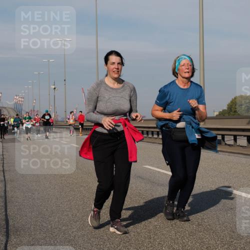 03.10.2025 - Köhlbrandbrückenlauf Fabian Wolf http://msf.ph/oto/9077932 03.10.2025 10:16:02 Position 3  meine-sportfotos.de