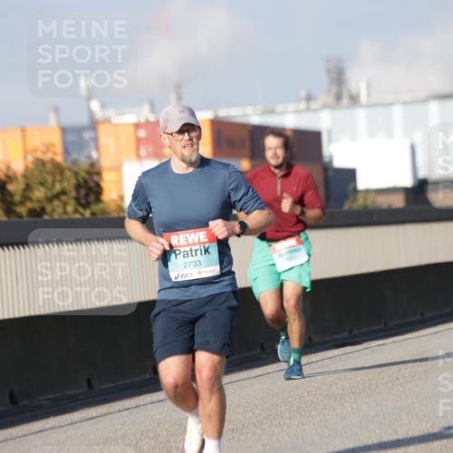 03.10.2025 - Köhlbrandbrückenlauf Jannik Wohlers http://msf.ph/oto/9078012 03.10.2025 09:52:49 Position 3 2733 meine-sportfotos.de