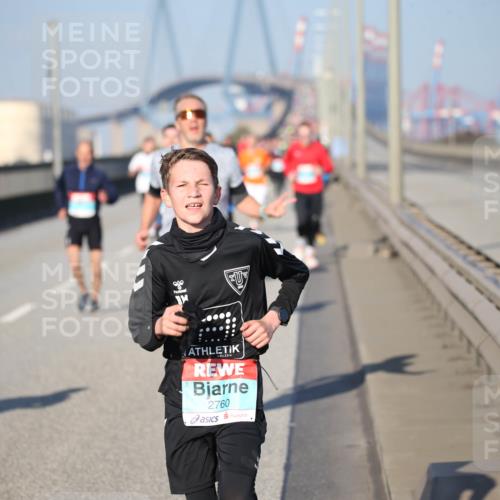 03.10.2025 - Köhlbrandbrückenlauf Jannik Wohlers http://msf.ph/oto/9078073 03.10.2025 09:45:10 Position 3 2760 meine-sportfotos.de