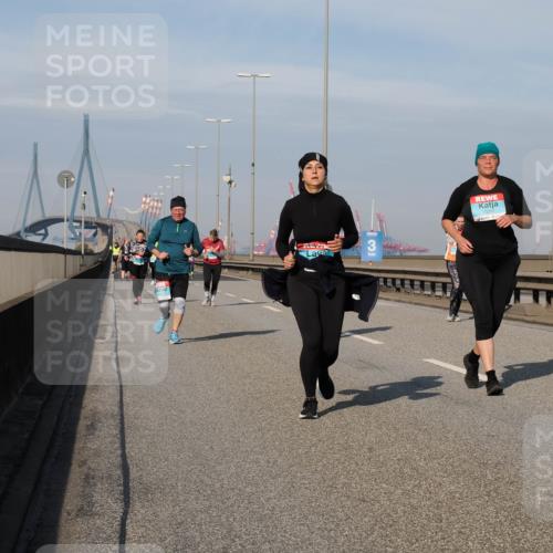 03.10.2025 - Köhlbrandbrückenlauf Fabian Wolf http://msf.ph/oto/9078137 03.10.2025 10:16:19 Position 3  meine-sportfotos.de