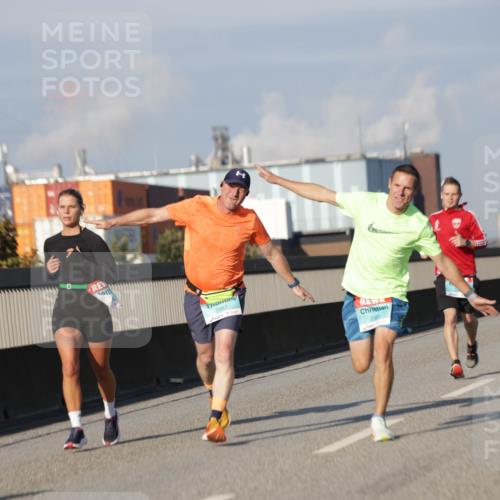 03.10.2025 - Köhlbrandbrückenlauf Jannik Wohlers http://msf.ph/oto/9078154 03.10.2025 09:52:53 Position 3 2983, 1294 meine-sportfotos.de