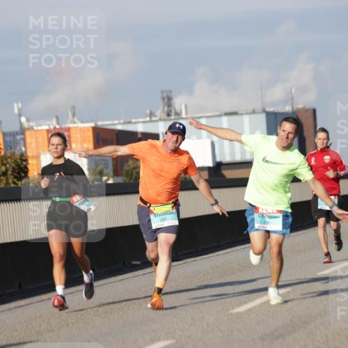 03.10.2025 - Köhlbrandbrückenlauf Jannik Wohlers http://msf.ph/oto/9078159 03.10.2025 09:52:53 Position 3 2983, 2981 meine-sportfotos.de