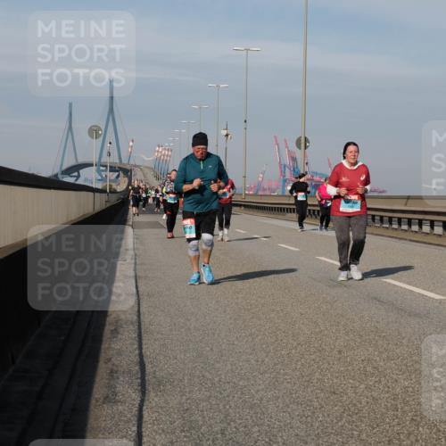 03.10.2025 - Köhlbrandbrückenlauf Fabian Wolf http://msf.ph/oto/9078197 03.10.2025 10:16:21 Position 3  meine-sportfotos.de