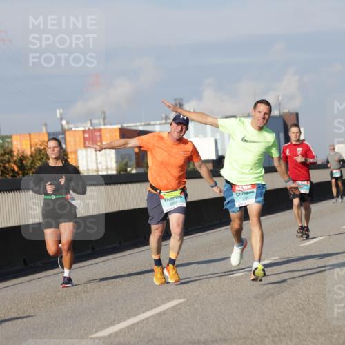 03.10.2025 - Köhlbrandbrückenlauf Jannik Wohlers http://msf.ph/oto/9078202 03.10.2025 09:52:54 Position 3 2983, 5, 2981, 1294 meine-sportfotos.de