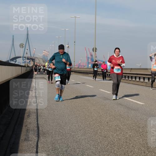 03.10.2025 - Köhlbrandbrückenlauf Fabian Wolf http://msf.ph/oto/9078210 03.10.2025 10:16:21 Position 3  meine-sportfotos.de